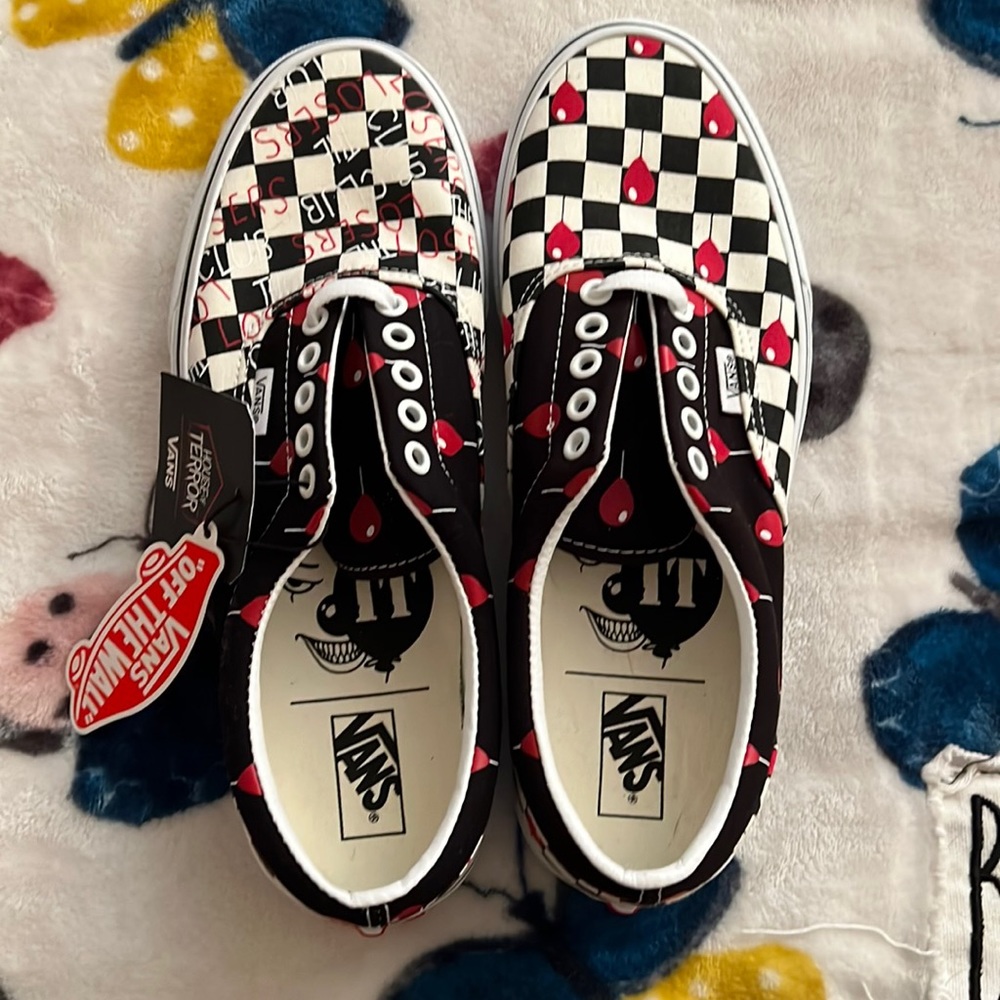 Brand new limited edition IT Vans!!!